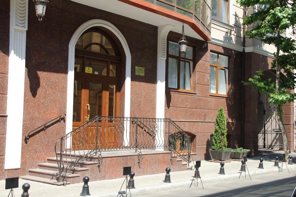 Apartment In Center Of Odessa Exterior foto